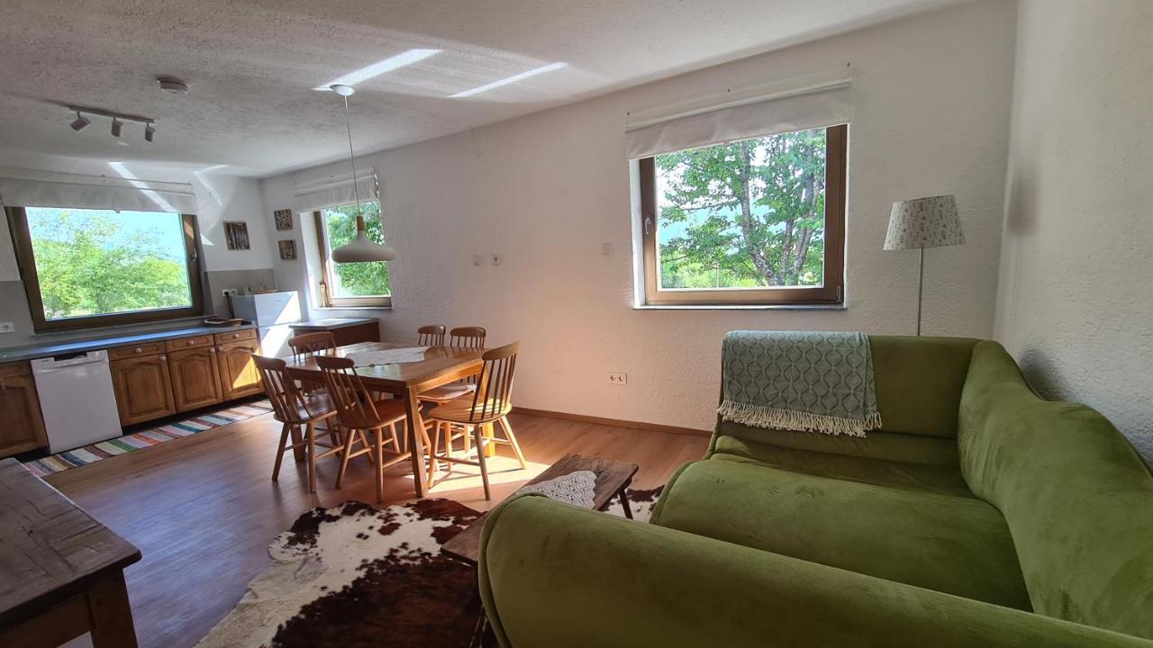 Forestside House Gacka With Relax Area Sinac Exterior foto