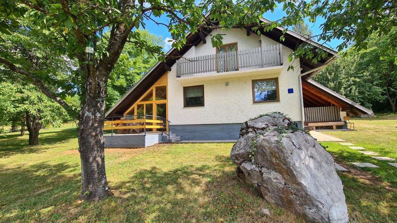 Forestside House Gacka With Relax Area Sinac Exterior foto